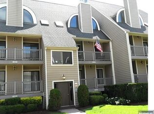 403 River Renaissance, East Rutherford, NJ 07073