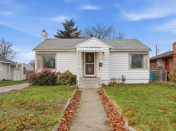 2607 N Crestline St, Spokane, WA 99207