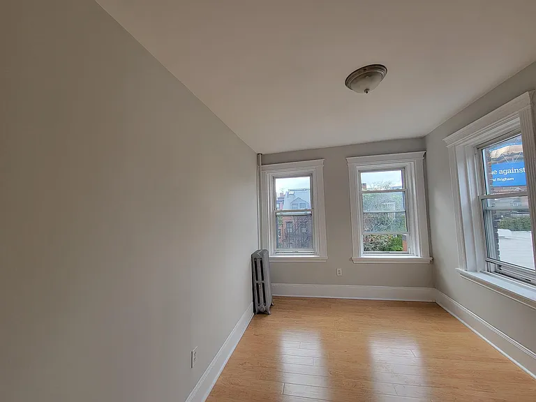 70 Joy St #13 — Photo 18