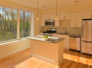 600 Concord Ave #2M, Cambridge, MA 02138