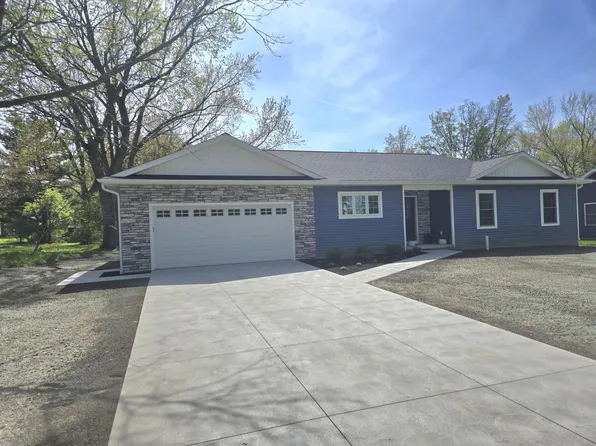 3877 Amidon Dr, Harborcreek, PA 16421