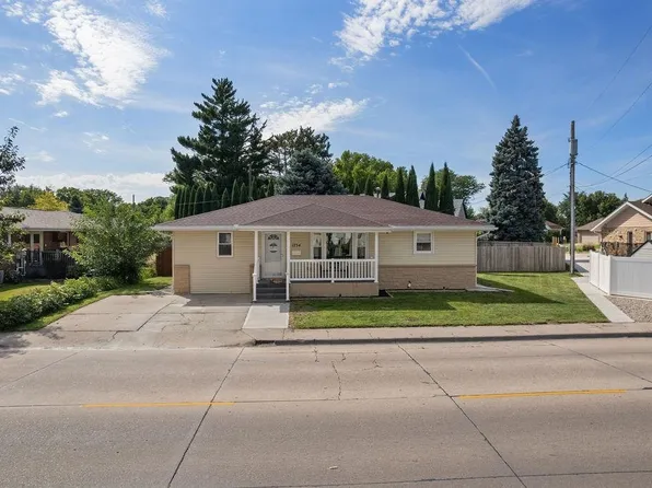 1754 18th Ave, Columbus, NE 68601
