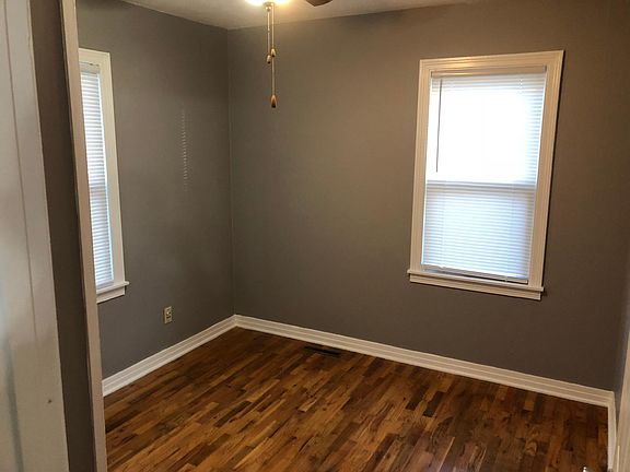 3rd image of 433 S Connecticut Ave