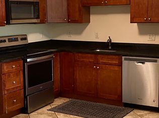70 Granite St APT 2B, Lynn, MA 01904