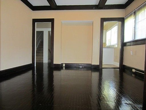 5th image of 4115 Carrollton Ave