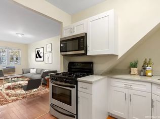 430 Pulaski St, Brooklyn, NY 11221