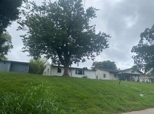 2100 J St, Bedford, IN 47421