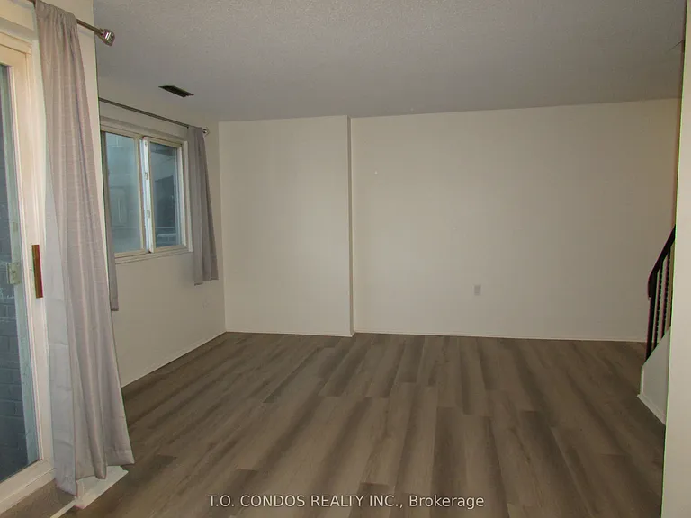 2001 Bonnymede Dr #213 — Photo 8