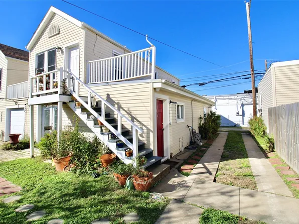4114 Avenue S 1/2, Galveston, TX
