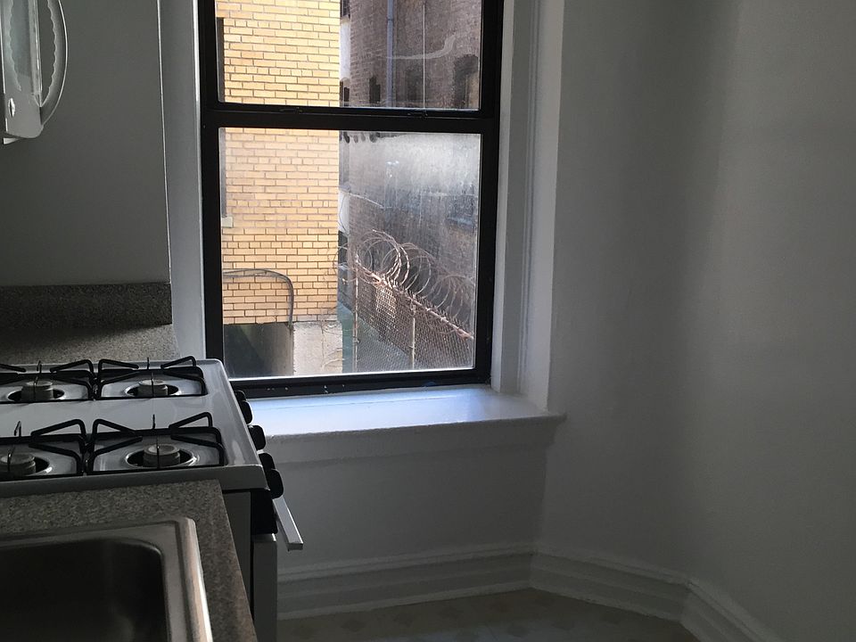 1st image of 4317 48th St APT 3C
