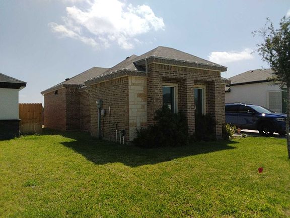 3rd image of 402 N Minnesota Rd