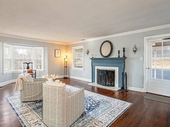 4th image of 4111 Spotswood Trl