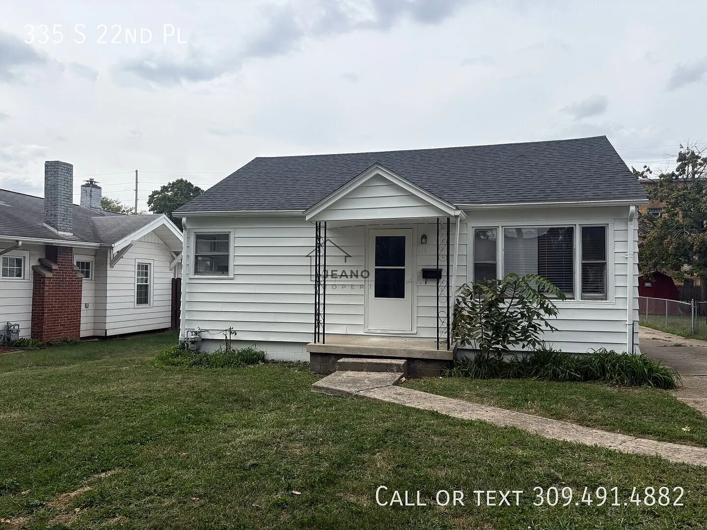 335 S 22nd Pl. — Photo 1