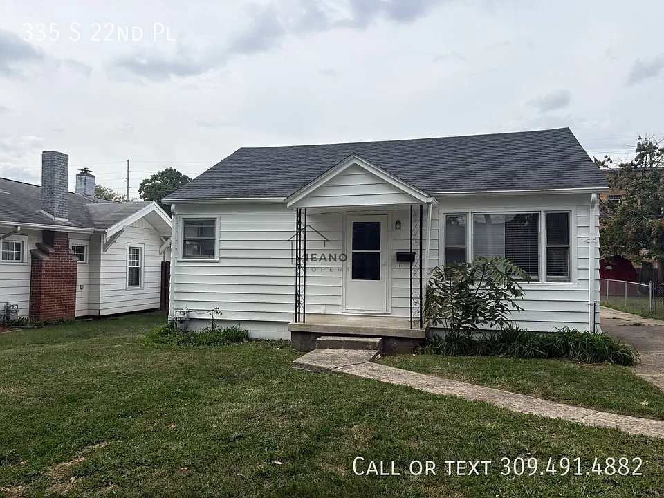 335 S 22nd Pl