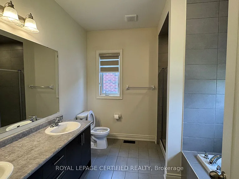 172 Bloomfield Cres — Photo 15