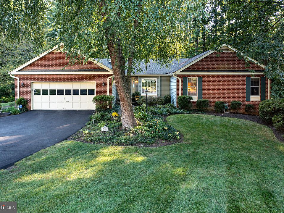 1st image of 7108 Park Point Ct