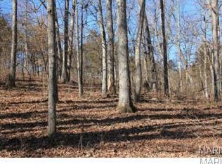 27388 Stuart Ct, Warrenton, MO 63383