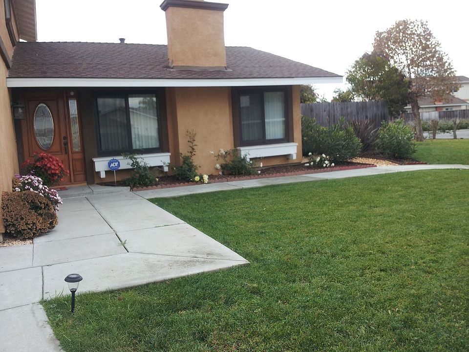 1st image of 4625 Lakeshore Dr
