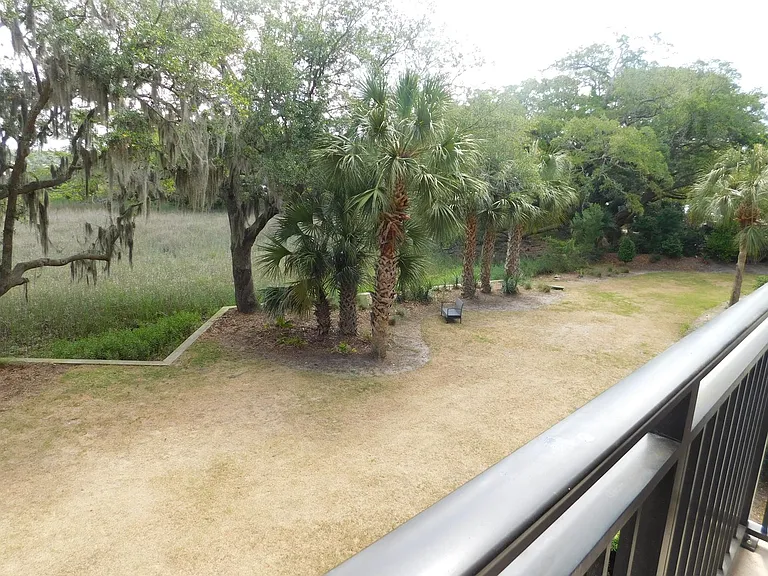 70 Paddleboat Ln #203C — Photo 8