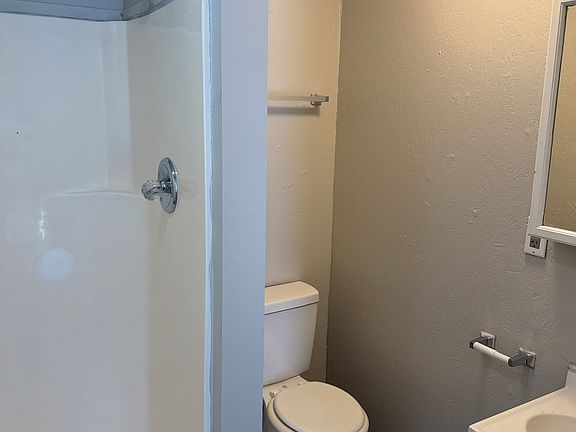 5th image of 1022 W Main St #1