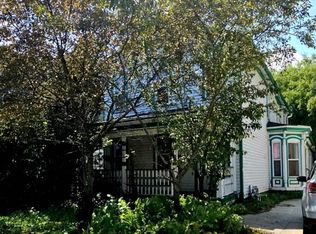 1120 College Ave, Racine, WI 53403