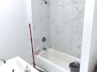 1615 16th St UNIT 1, North Chicago, IL 60064