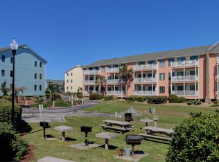 9201 Coast Guard Rd #D301, Emerald Isle, NC 28594