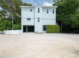 91 Holiday Blvd, Key Largo, FL 33037