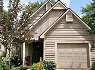 2548 Country Village Ct, Ann Arbor, MI