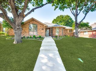 1609 Barclay Dr, Carrollton, TX 75007