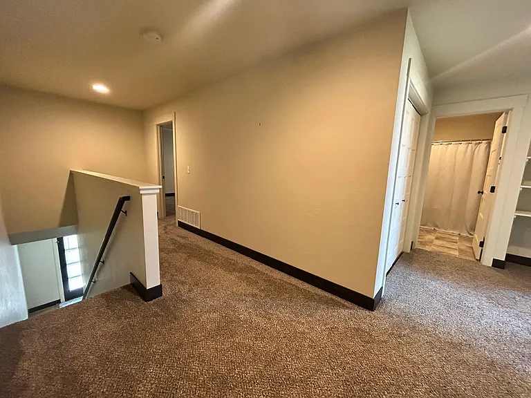 823 Lake Francis Dr — Photo 12