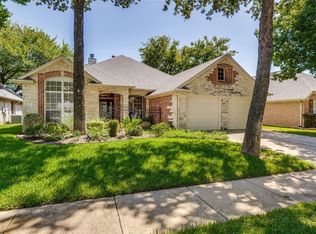 2408 Casey Ct, Arlington, TX 76013
