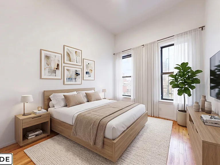 186 2nd Ave #4R — Photo 4