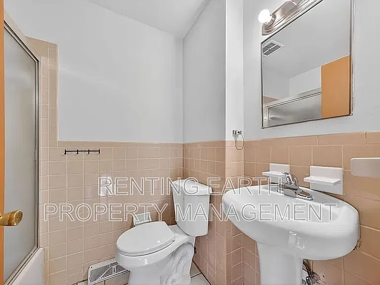 8908 Scottdale Ave — Photo 11