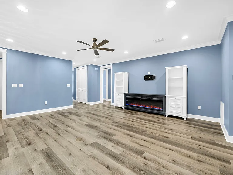364 Carson Oaks Ln — Photo 9
