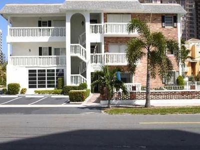 (Undisclosed Address), Pompano Beach, FL, 33062
