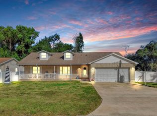 914 Woodland Dr, Seffner, FL 33584