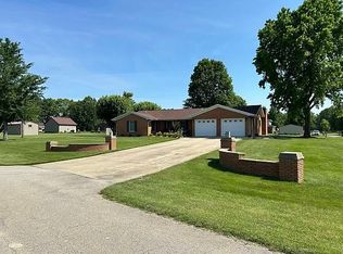 120 Paula Dr, West Union, OH 45693