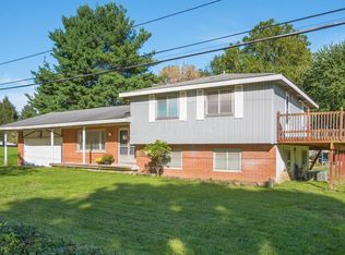20 Worth Dr, Hebron, OH 43025
