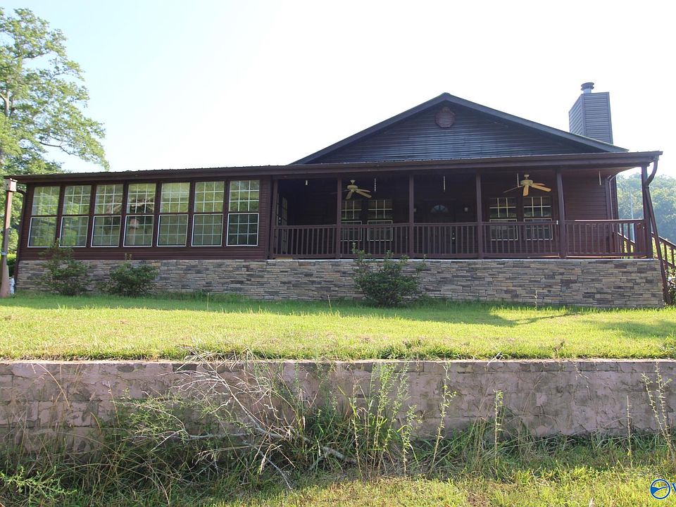 1st image of 2001 Gaines Rd
