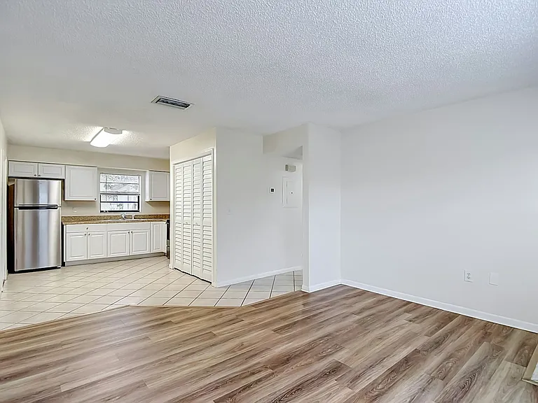 4102 E Humphrey St #A — Photo 3
