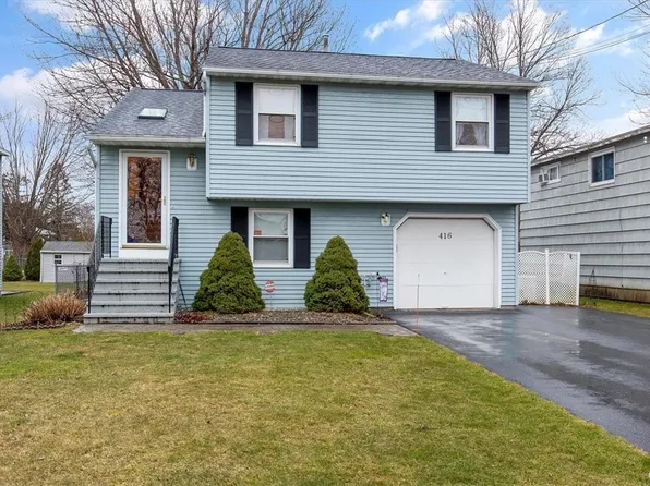 416 Tilden Dr, East Syracuse, NY 13057