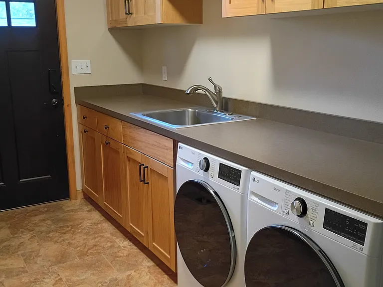 268 Lakeview Dr — Photo 11