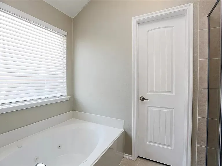 3623 Spring Run Ln — Photo 20