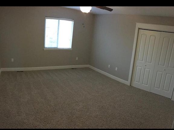 4th image of 2527 Buttonwood Dr