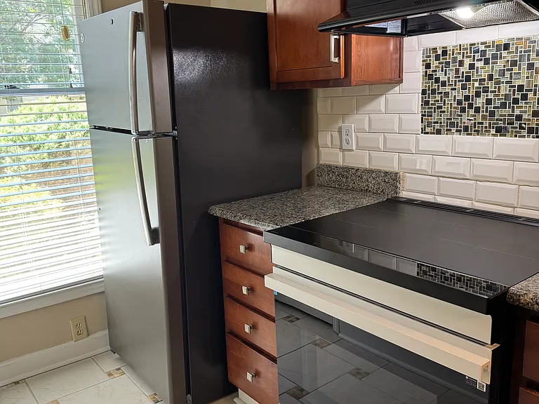 12 Durbin Pl — Photo 9
