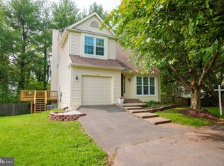 320 Deerpath Ave SW, Leesburg, VA 20175