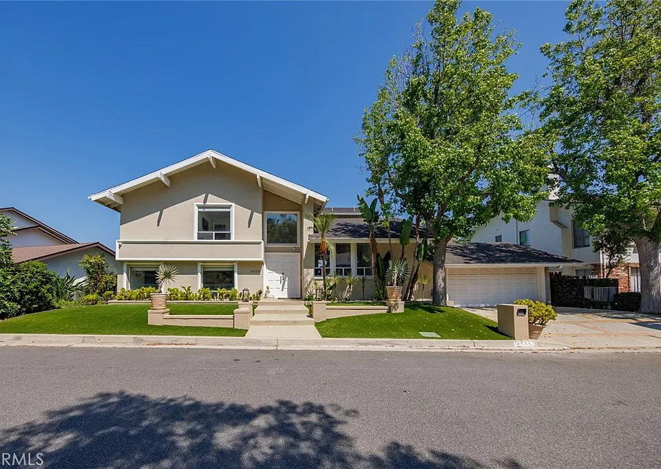 4534 Totana Dr