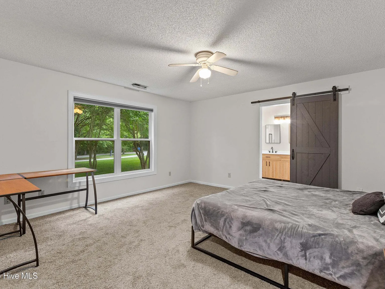 510 Greenfield Place - 1 — Photo 2