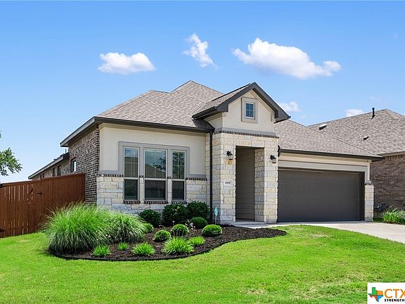 4th image of 889 Whitetail Dr